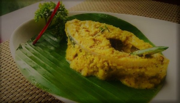 সবচেয়ে সহজ রেসিপিতে ইলিশ পাতুড়ি