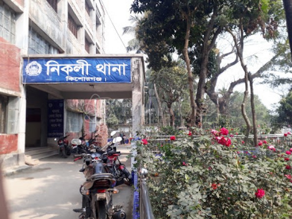 কিশোরগঞ্জে সন্তান হত্যার অভিযোগ, মা গ্রেফতার