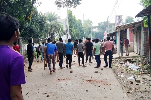 ছাত্রলীগের দু'গ্রুপের সংঘর্ষ