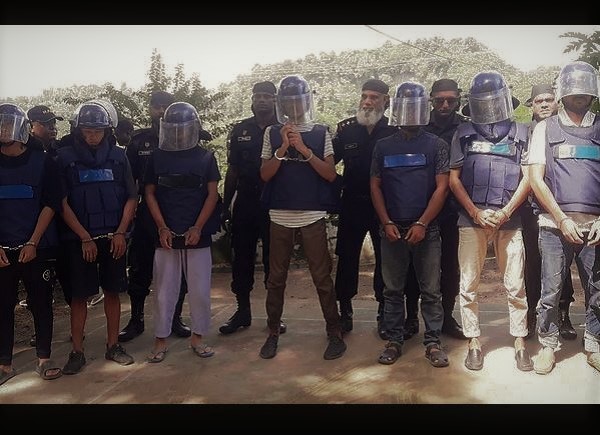 টাকার বিনিময়ে পাহাড়ে প্রশিক্ষণ নিচ্ছিল জঙ্গিরা