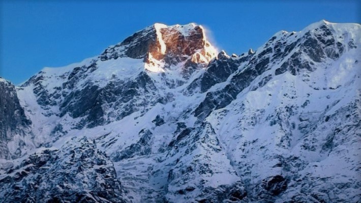 ভারতে তুষারধসে ১০ পর্বতারোহীর মৃত্যু