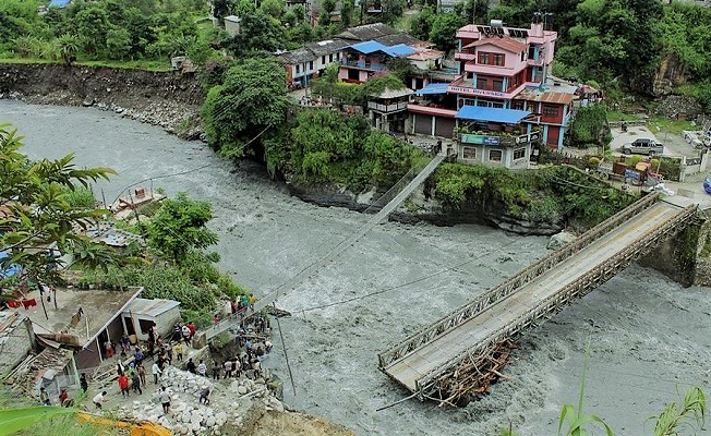 নেপালে বন্যা-ভূমিধসে ৩৩ প্রাণহানি