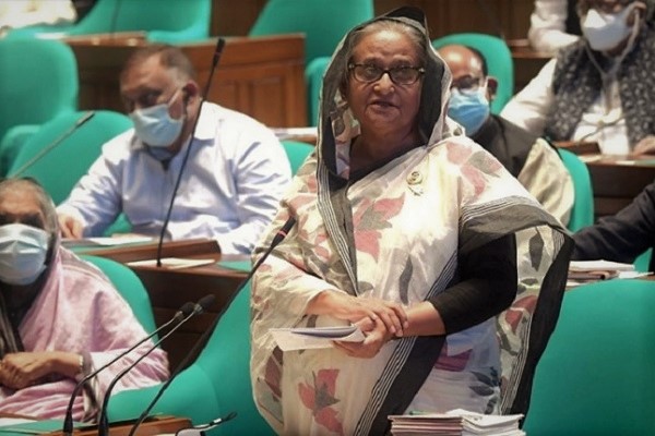 "দেশের বিরুদ্ধে অপপ্রচার চালাচ্ছে তাদের শাস্তি দেবে সরকার"