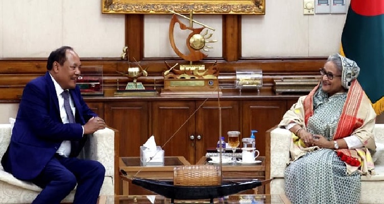 "পাইপলাইনের মাধ্যমে আগামী বছর ভারত থেকে জ্বালানি তেল আমদানি শুরু হবে"