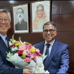 প্রতিকূল বিশ্বেও দেশের অর্থনীতিতে ভূমিকা রাখছে গার্মেন্টস শিল্প