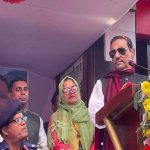 তৈরী পোশাকের নতুন বাজার অনুসন্ধান করার আহ্বান প্রধানমন্ত্রীর
