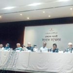 “বুদ্ধিজীবীদের বিবৃতি কি বুদ্ধি খাটিয়ে শ্রমিকদের বঞ্চিত করার জন্য”