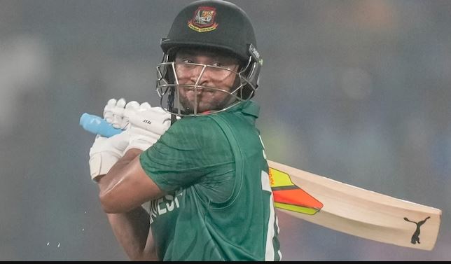 আঙুলে ইনজুরির কারণে বিশ্বকাপের শেষ ম্যাচে নেই সাকিব