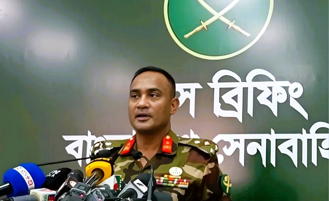 'দেশের উন্নয়ন ও নিরাপত্তা নিশ্চিতে সরকার ও সেনাবাহিনী সম্পূরক হিসেবে কাজ করছে'
