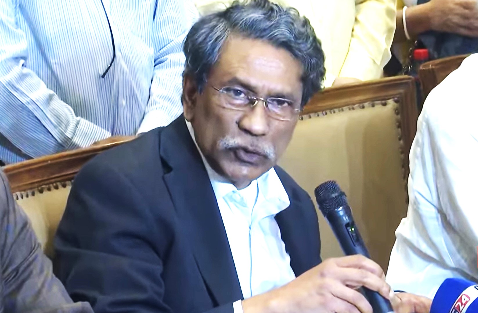 'জুলাই সনদের খসড়া দলগুলোর কাছে পৌঁছে দেয়া হয়েছে'