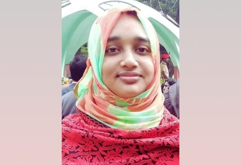 ইবির শিক্ষক আসমা সাদিয়া রুনাকে ছুরিকাঘাতে হত্যা