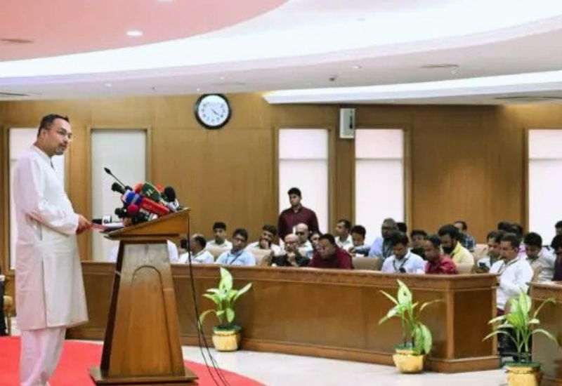 দুই মাসে ‘৬০ সাফল্য’, সরকারের অগ্রগতির চিত্র তুলে ধরলেন মাহদী আমিন