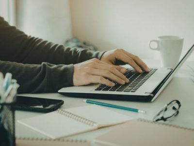 ক্লান্তি জয় করে কাজে ফোকাস: কর্মক্ষমতা বাড়ানোর ৬ কার্যকর কৌশল