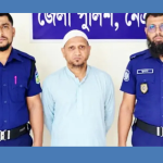 আইনি কাঠামোর বড় সংকট: হাসনাত আব্দুল্লাহর স্ট্যাটাস ঘিরে তোলপাড়, ‘প্রতিষ্ঠান অকার্যকর বলেই প্রতিমন্ত্রীকে রাস্তায় নামতে হয়’